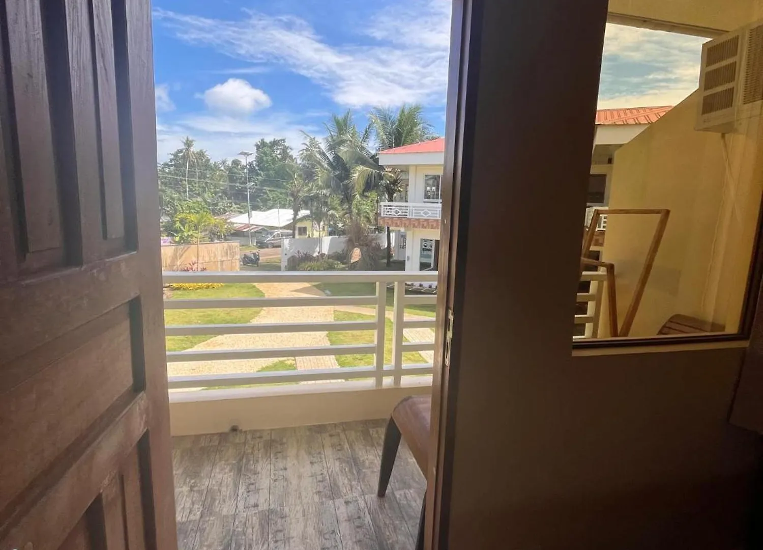 On Board Lifestyle Panglao Resort Room A8 Hotel